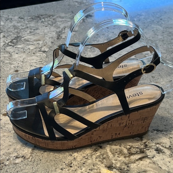 NWOB Stevies Black and Gold Wedge Sandals - Picture 4 of 9